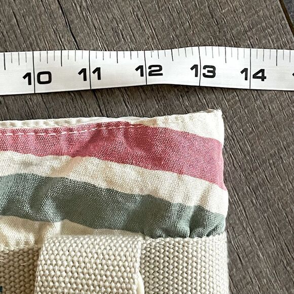 American Eagle Striped Bag. 14 x 10.5 inches, multiple pockets. - Picture 5 of 8